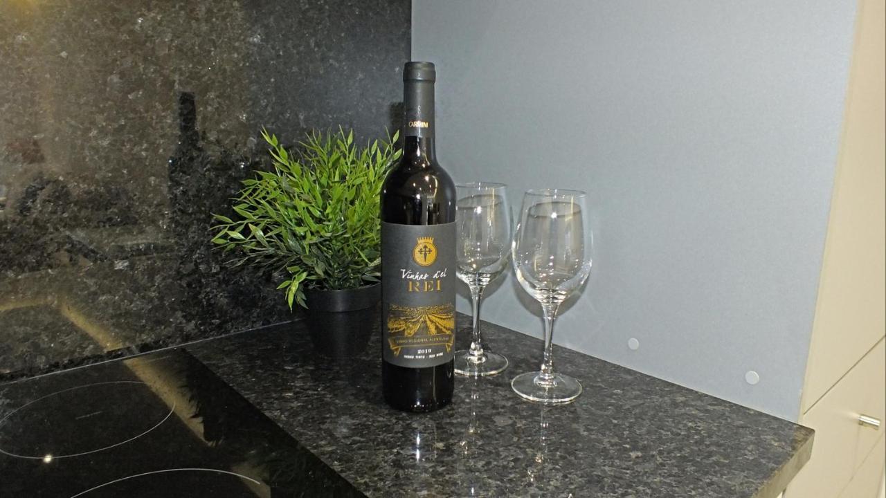 Valadim Flats Apartment Порто Екстериор снимка